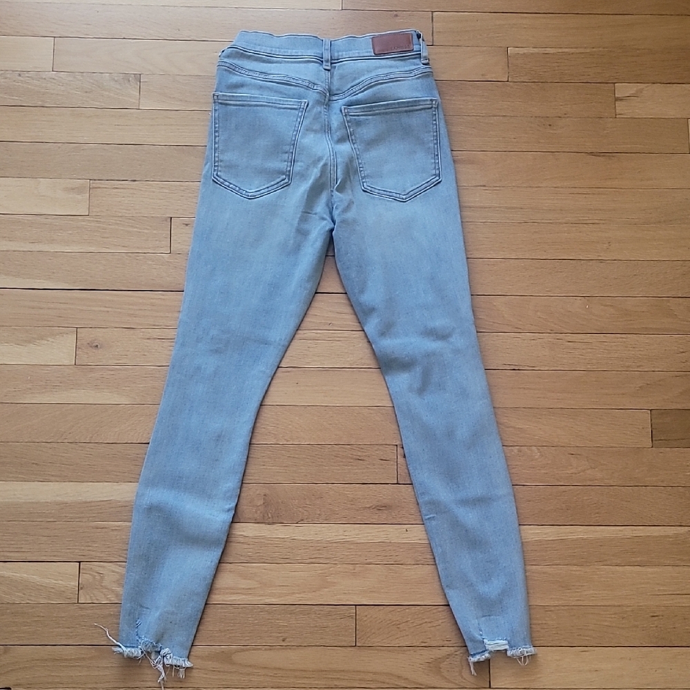 Express Light Wash High Rise Skinny Jeans - Picture 3 of 5